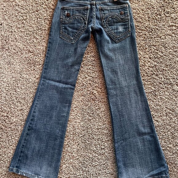 Frankie B Women’s Size 2 Buttoned Heart Back Pocket Low Waist Flared Jeans - Picture 5 of 5